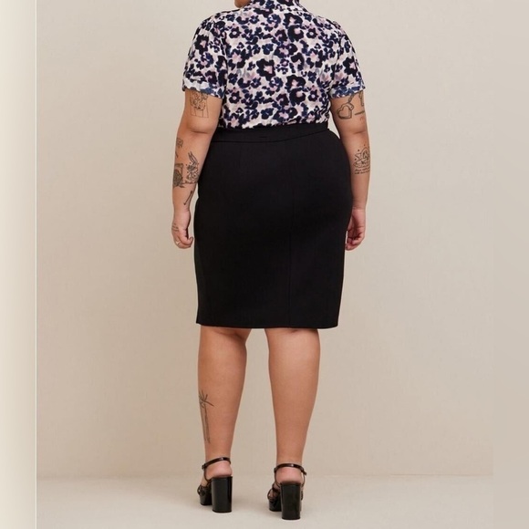 Torrid At The Knee Ponte Studio Crepe Bodycon Dress Plus Size 2 2X 18/20 New - Picture 4 of 13